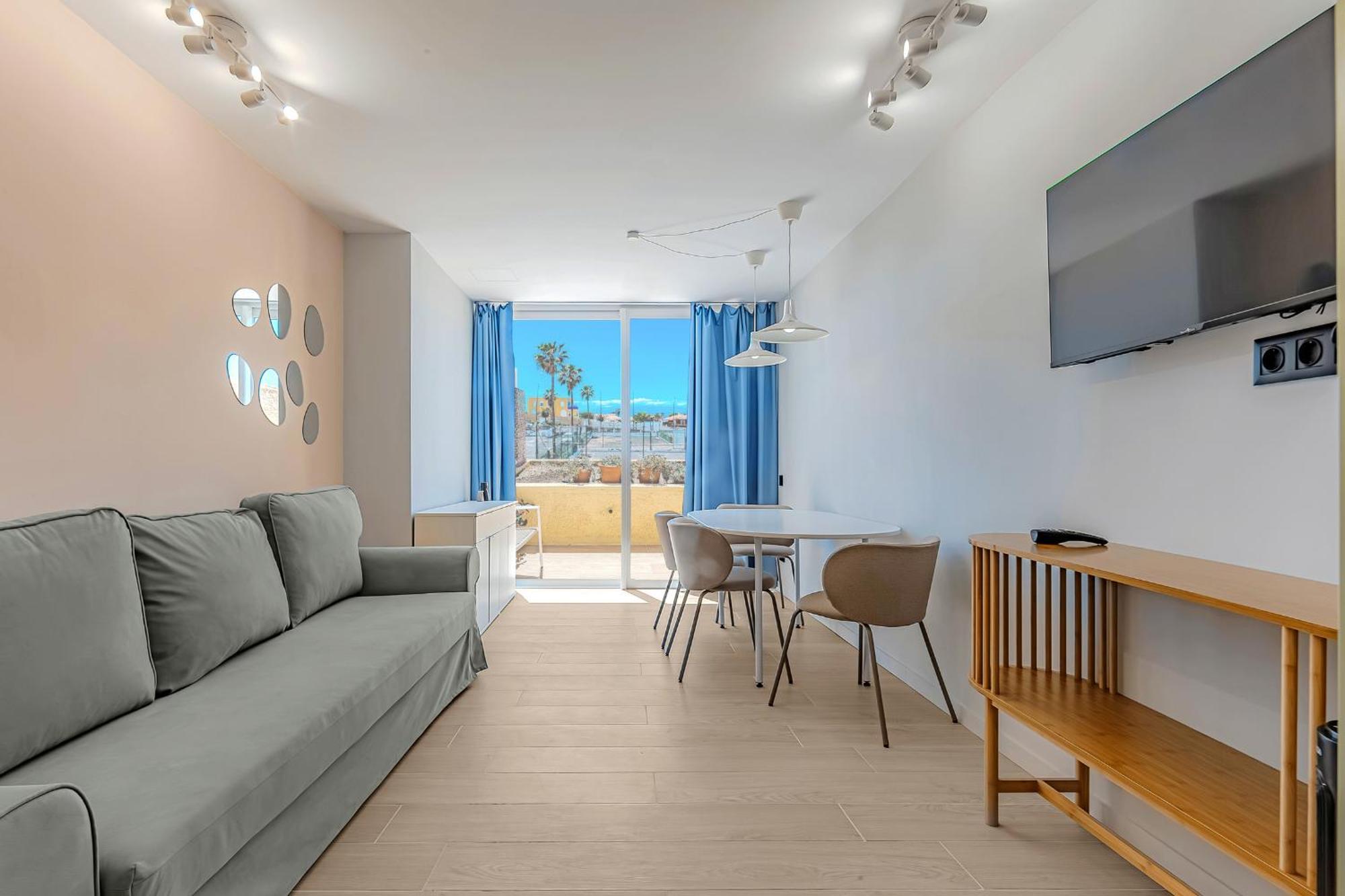 Newly Renovated Studio 2 Min From Playa La Arena Puerto de Santiago  Exteriör bild