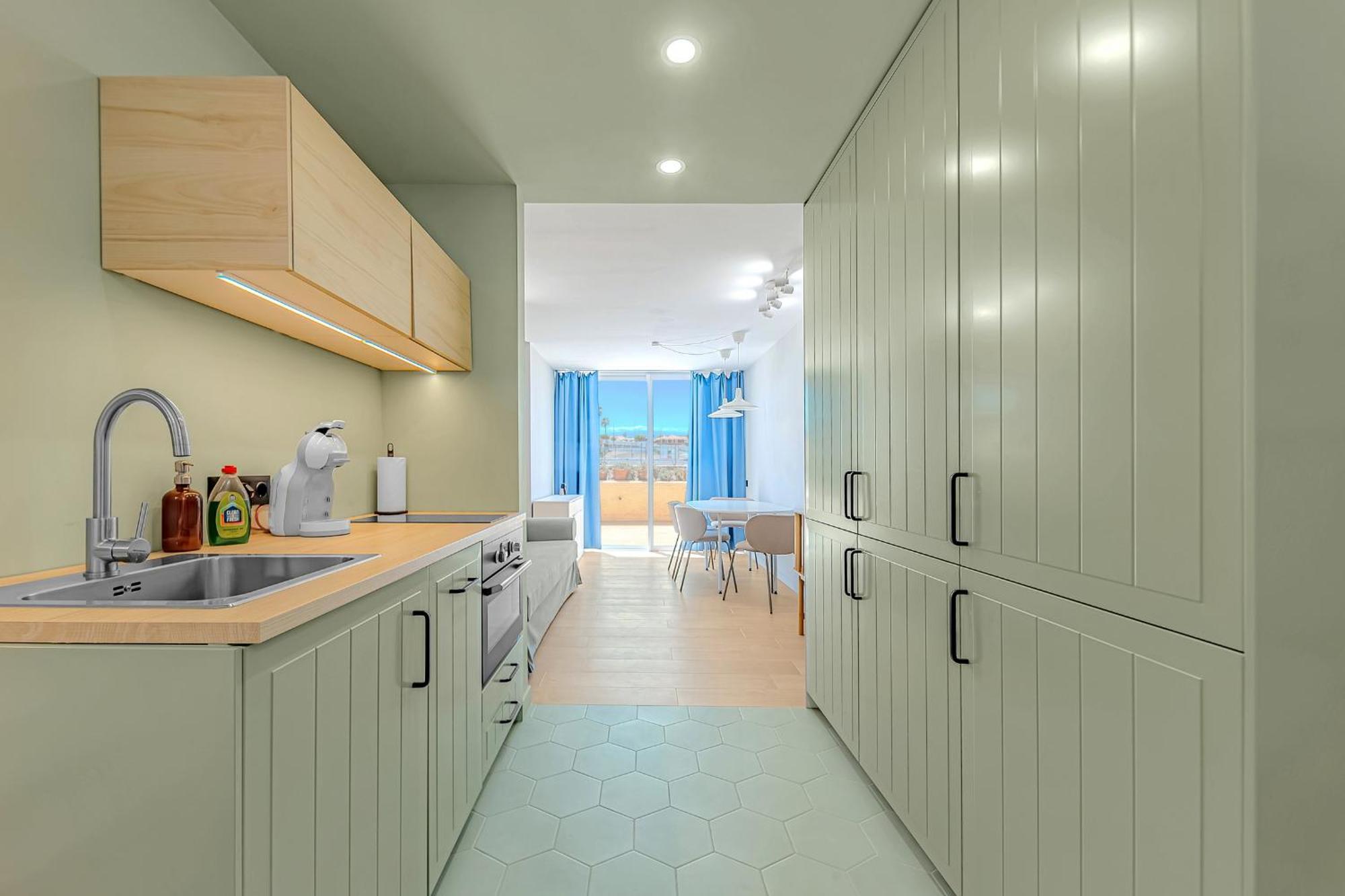Newly Renovated Studio 2 Min From Playa La Arena Puerto de Santiago  Exteriör bild